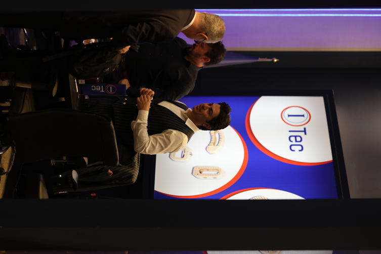 نمایشگاه ایران هلث 1403